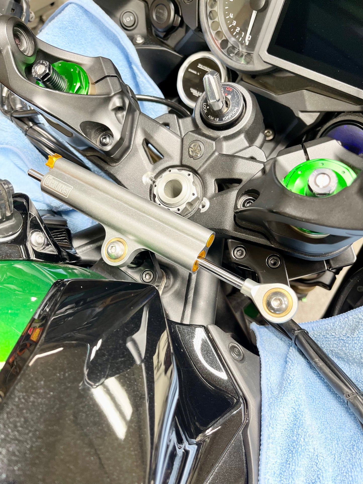 Kawasaki Ninja H2 SX Ohlins Steering Damper Mount Kit