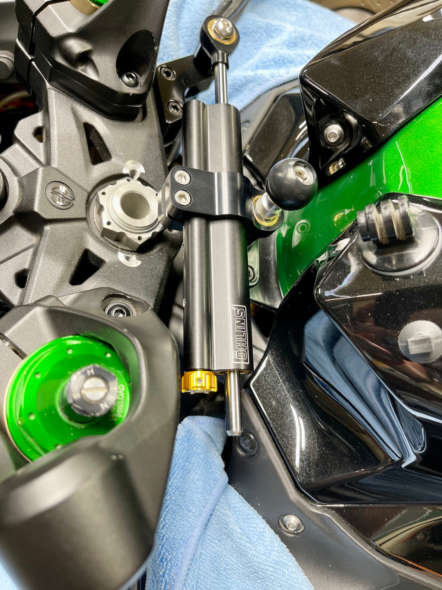 Kawasaki Ninja H2 SX Ohlins Steering Damper Mount Kit