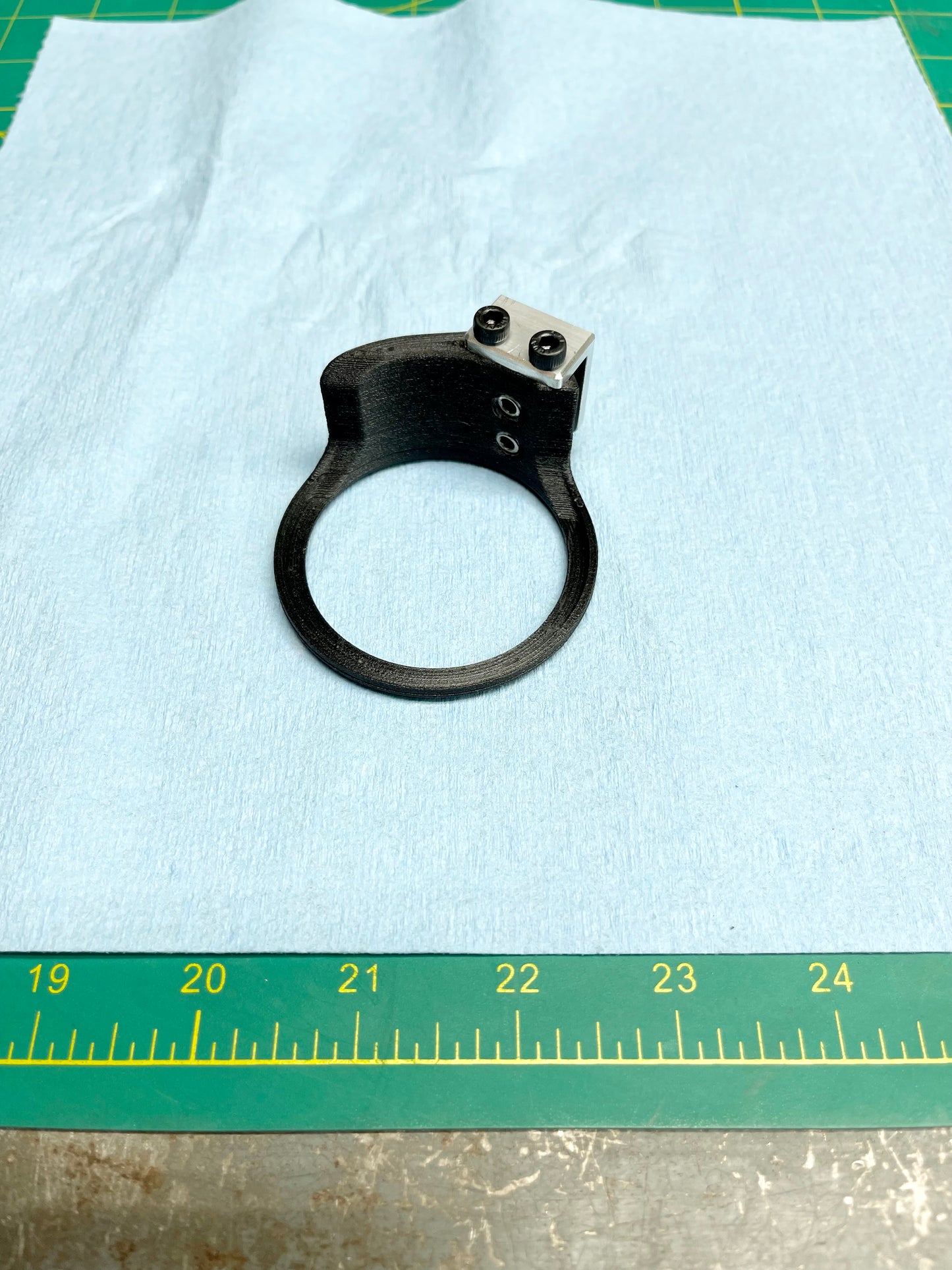 H2 SX gauge holder