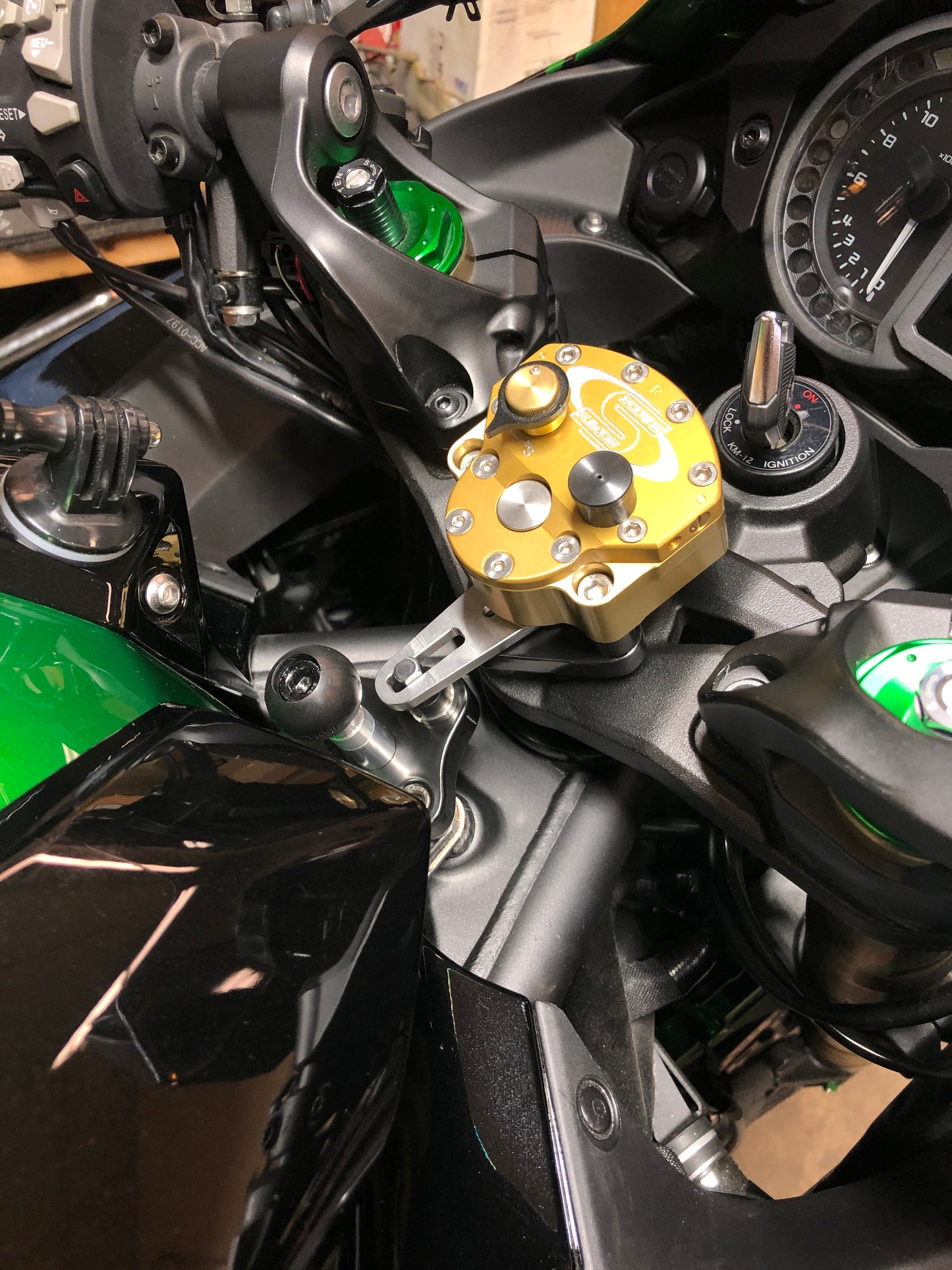 H2 SX scotts steering damper kit