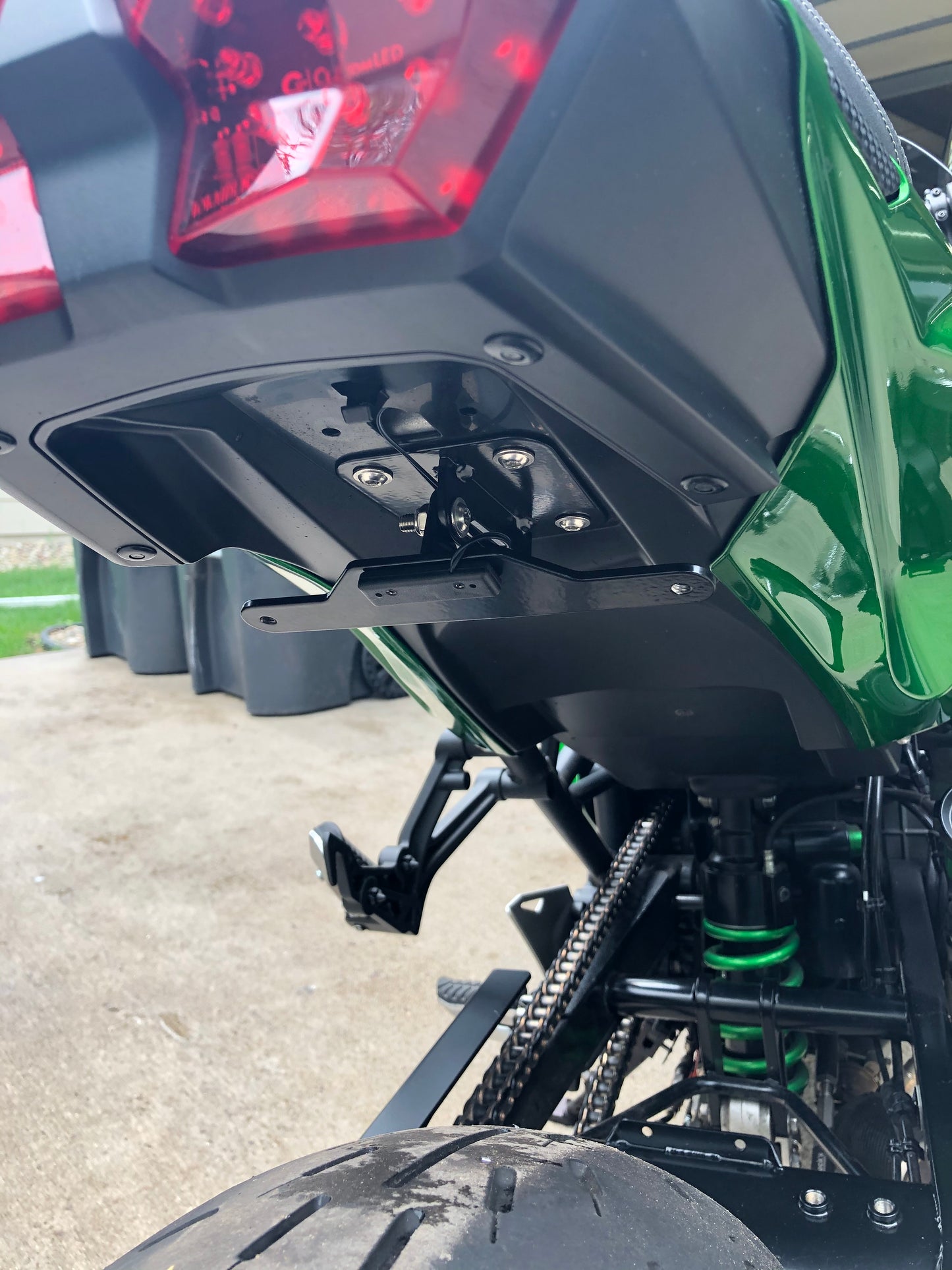 H2 SX tail tidy kit